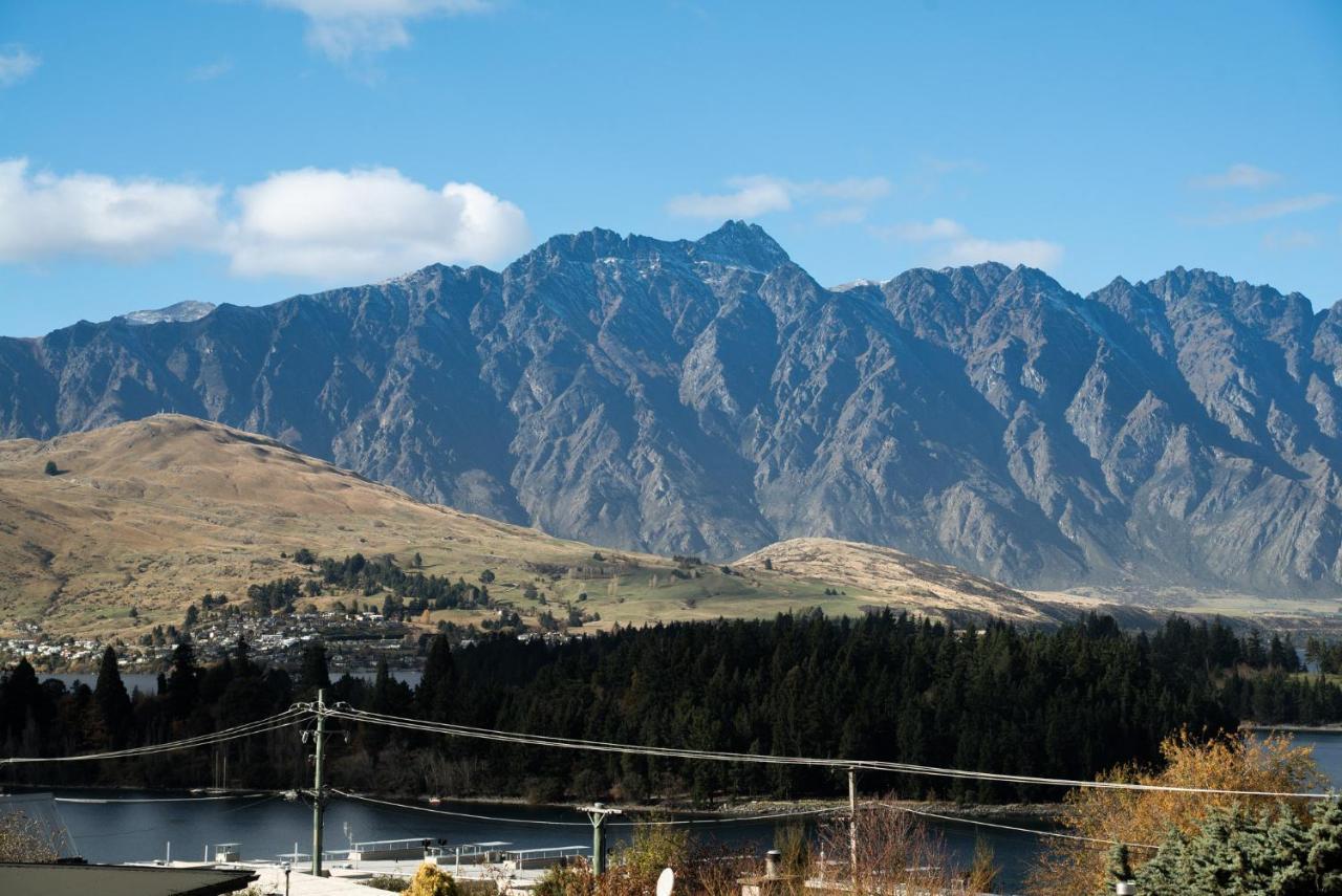 Lomond Retreat - Near Cbd Executive Apartment Квинстаун Экстерьер фото